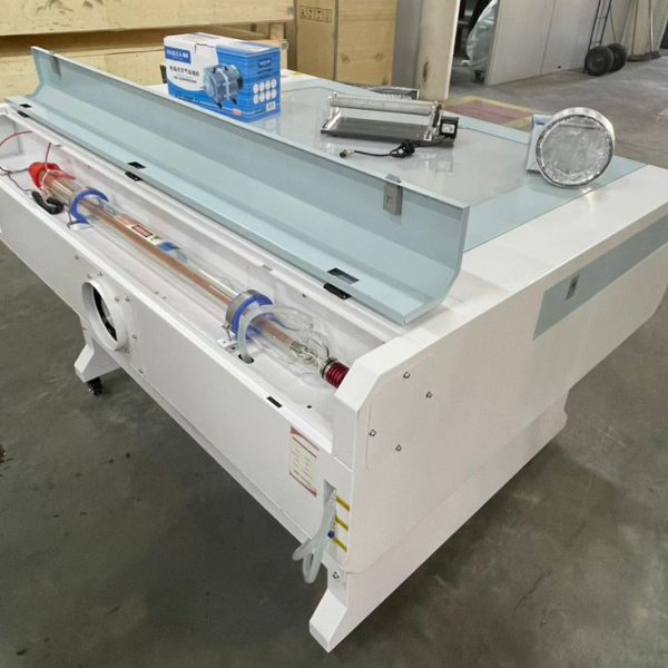 Máquina Laser CO2 1080 - No ambiente